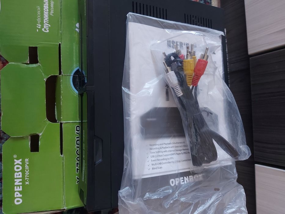 Спутниковый ресивер Openbox