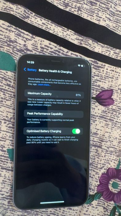 Iphone XR 64GB Като нов