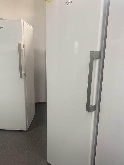 Фризер Whirlpool