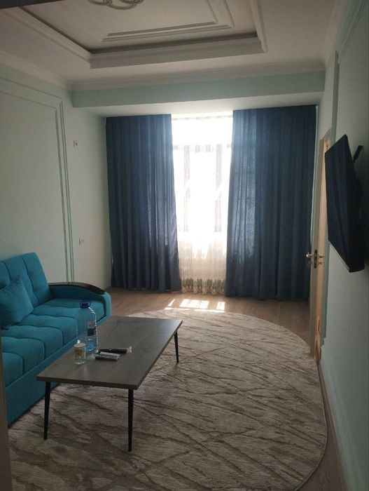 2 хонали люкс квартира ижарага берилади!!