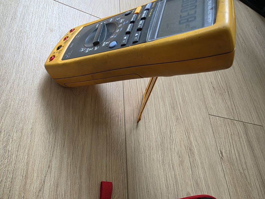 Fluke 87 IV multimeter