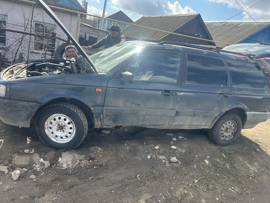 Продам пасат Б3 старый