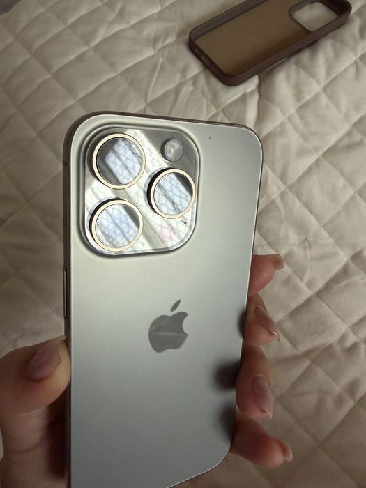 Айфон 15про телефон