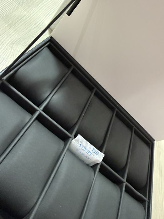 Suport cutie depozitare 10 ceasuri