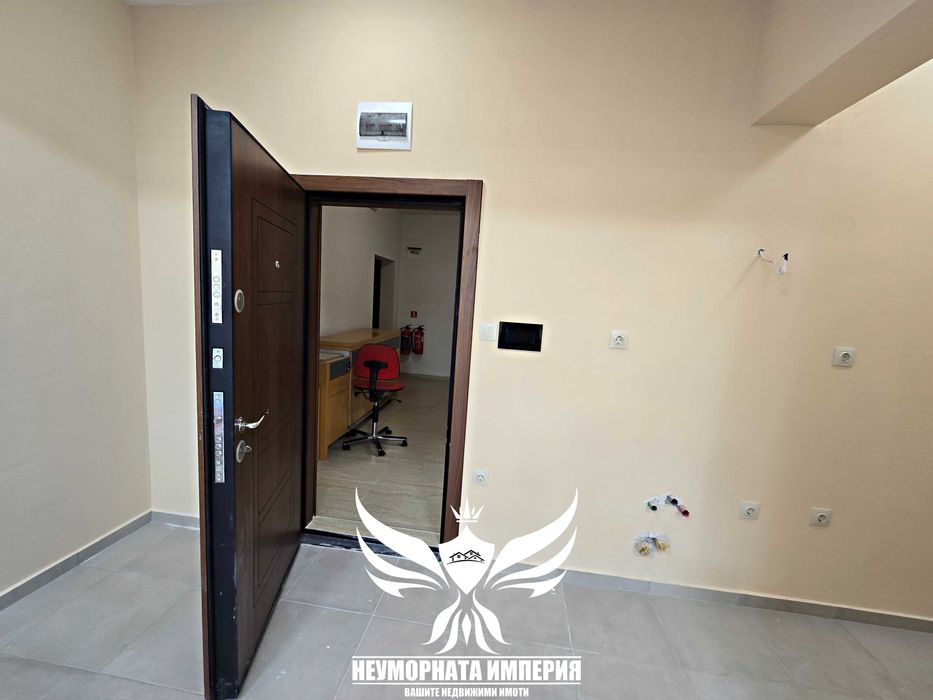Дава се под наем Офис в Асеновград - 52 кв.м за 308 € - Снимка #6