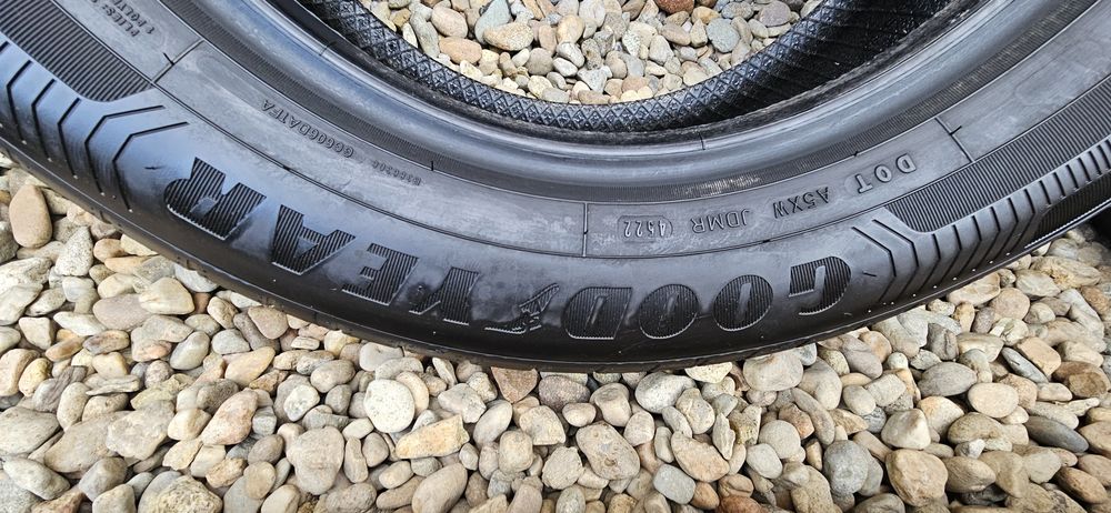Anvelope Goodyear EficientGrip Performance 205/60 R16 92V