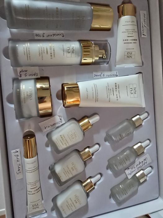 Продам уходовую косметику.