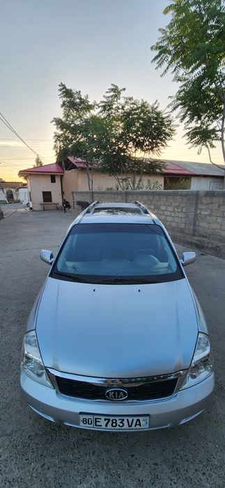 Kia Carnival 2008 yil