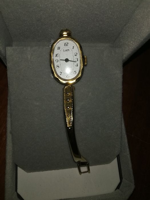 ЧАСЫ женские СССР Luch
