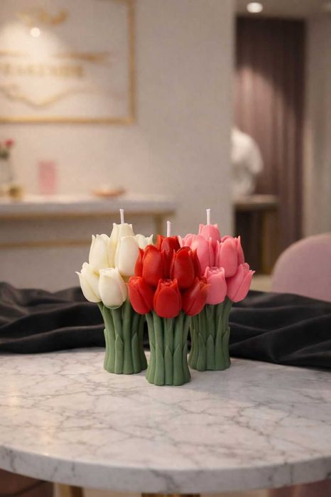 Подарок Свеча Тюльпаны