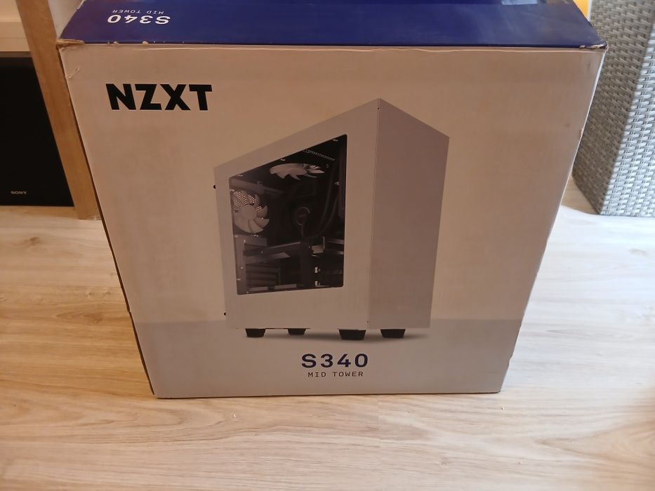 Кутия NZXT S340 mid + NZXT Grid+ контролер