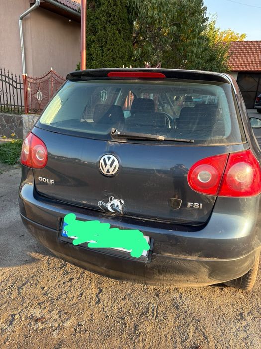 Volkswagen Golf 5 1.6 benzină – 2005