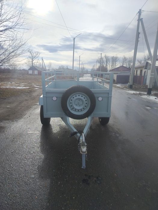 Легкавой прицеп для машин