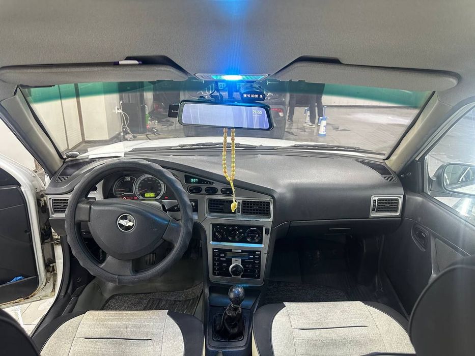 Nexia 2 4-pozitsiya lyuks konditsionerli sotiladi.