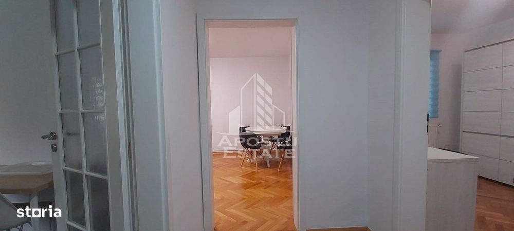 Apartament cu 3 camere  decomandat in zona Maranata