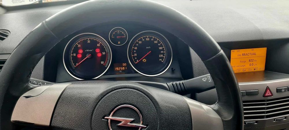 OPEL Astra 2006 — imagine 5