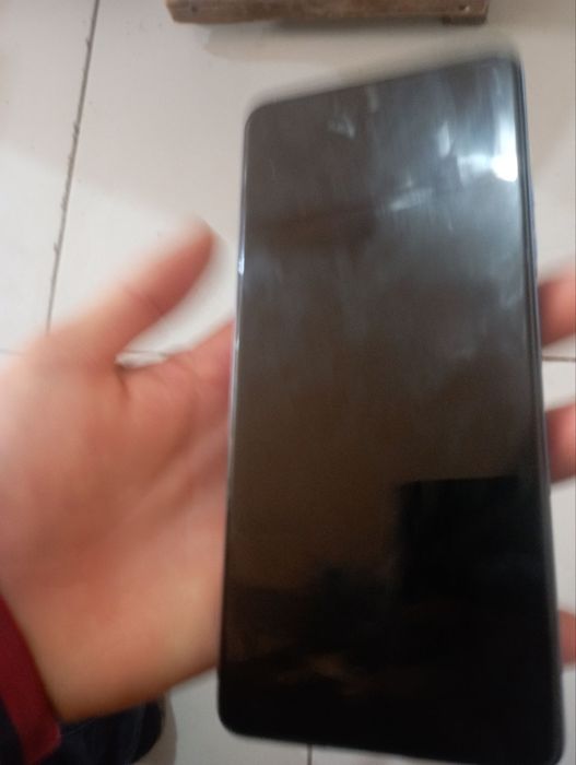 Tecno Spark 10 pro 8/128. Toshkent órta Chirchiq. Holati yaxshi