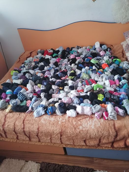 OFERTA :370 perechi de ciorapi pentru copii