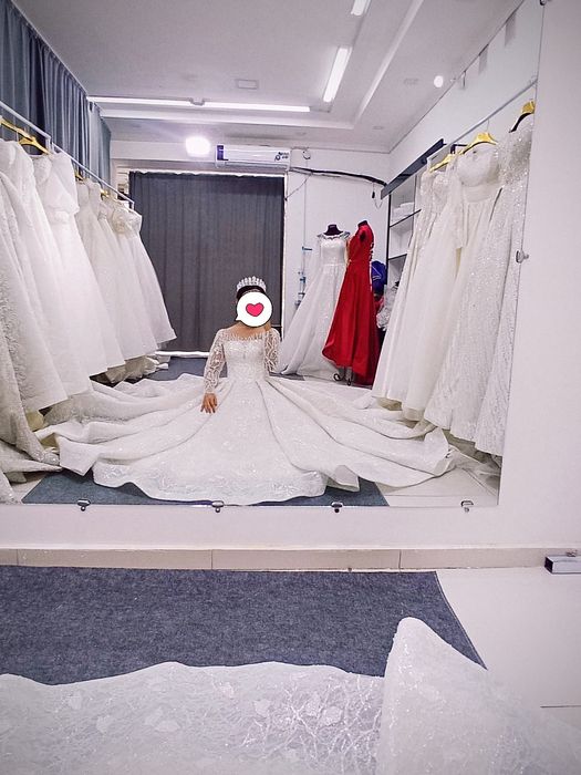 Tayin biznes kelinshek ko'ylek satiladi