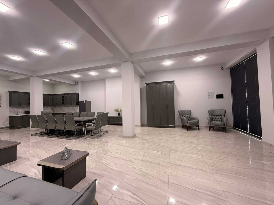 Коммерческое Помещение (Офис) 1-Этаж 1-линия Эко-базар.