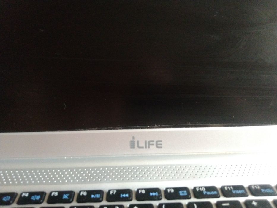 Ноутбук  ZET хороший