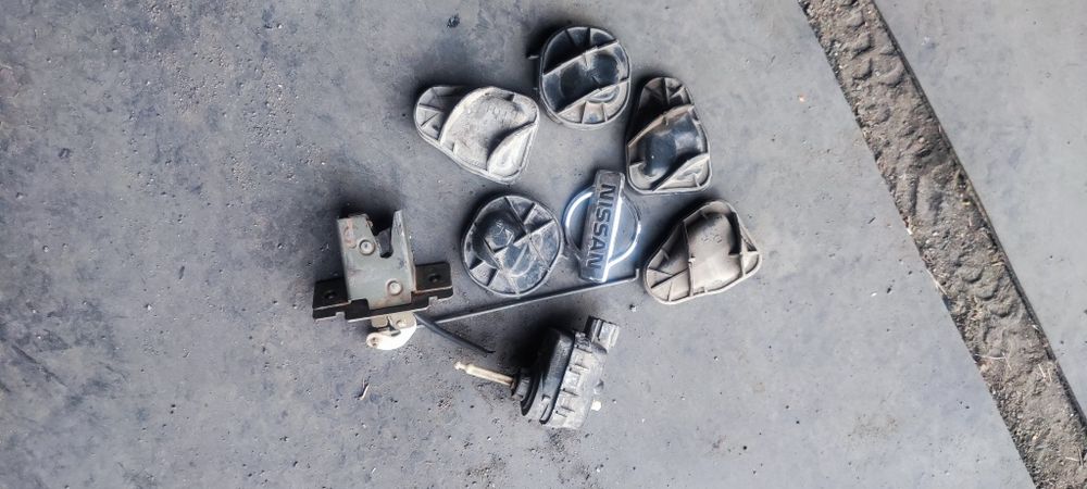 Nissan primera P11(запчасти)хечбек