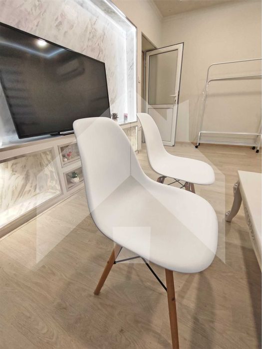 Продава се Тристаен апартамент в Нови пазар - 75 кв.м за 1054 €/кв.м - Снимка #9