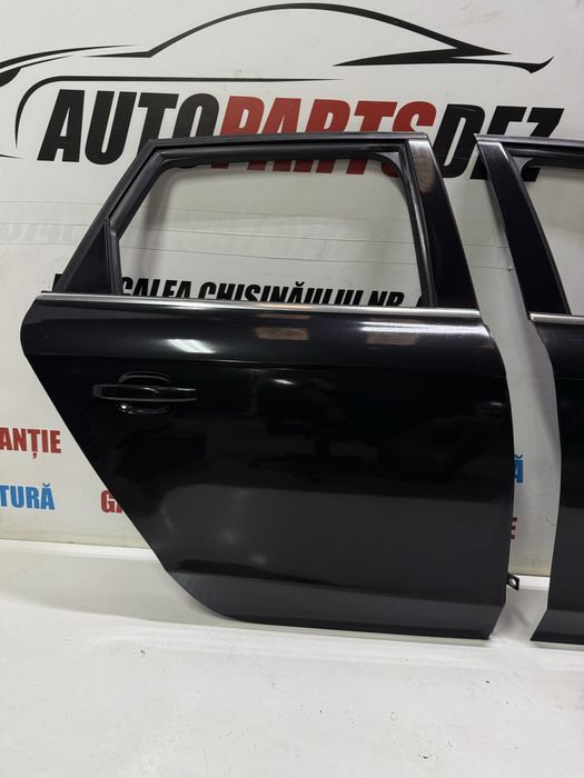 Portiera usa dreapta fata spate Audi A4 B8 Break Combi LZ9Y Negru