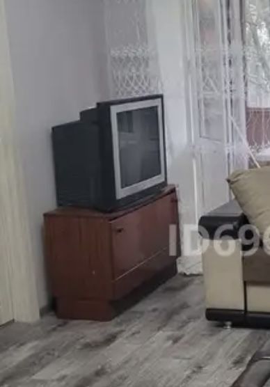Продам стенку в гостиную