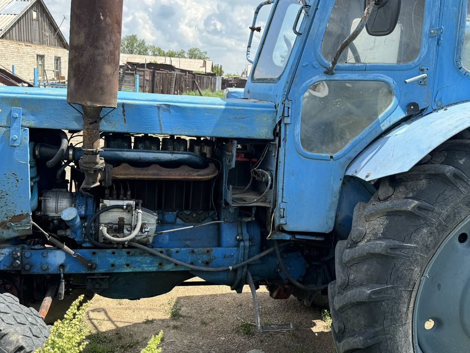 Продаю трактор на ходу