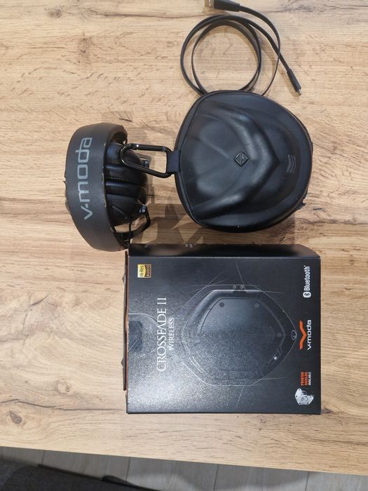 Безжични слушки: V-Moda Crossfade 2