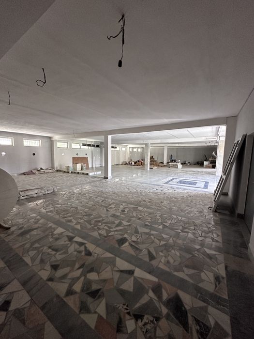 Сдаются помещения под склад, производство и т.д. 390 кв.м.