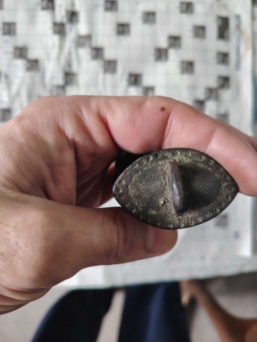 Стар възрожденски чан, звънец