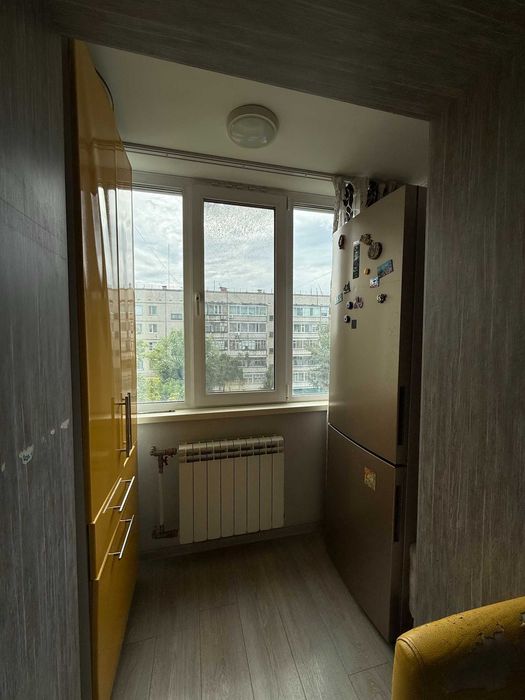 продам 4 ком квартиру в ЦЕНТРЕ