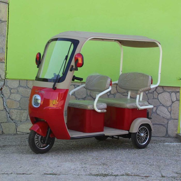 Електрическа триместна триколка Max Motors NEW GOLF RED