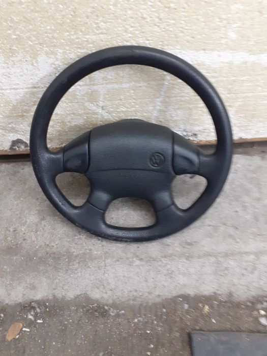 Руль пассат,гольф