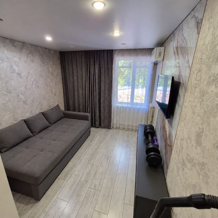 Продам квартиру р-н 2 рабочий