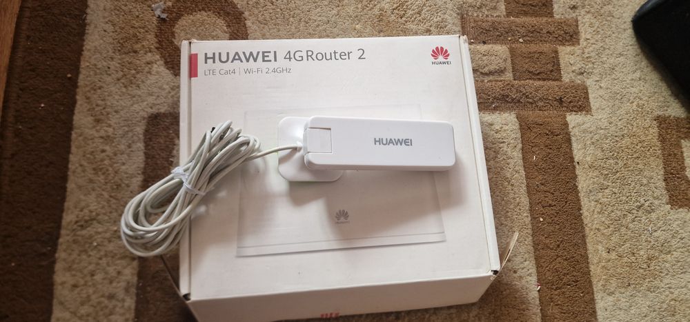 2 routere Huawei 4g +bonus