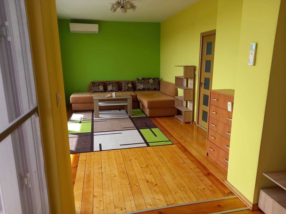 Дава се под наем Четиристаен апартамент в Велико Търново, Акация - 126 кв.м за 382.5 € - Снимка #1