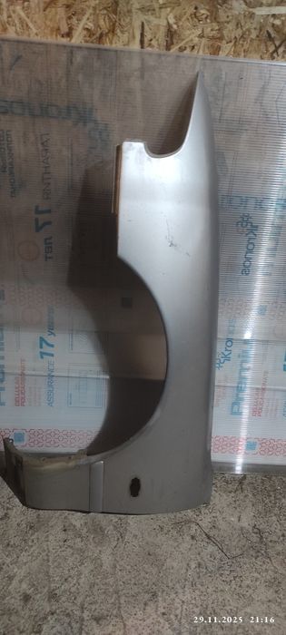 Мазда кронос крыло