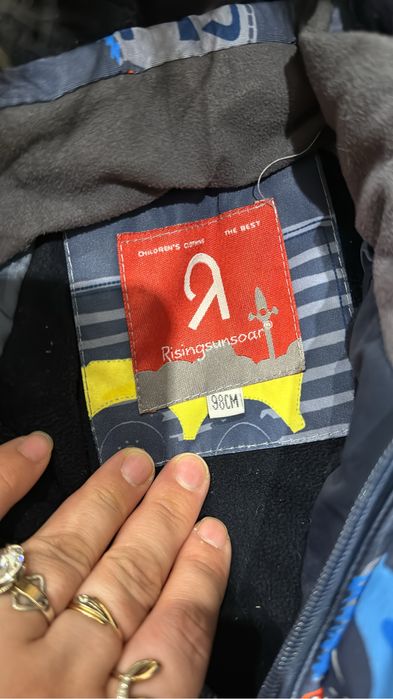 Продам комбинизон детский