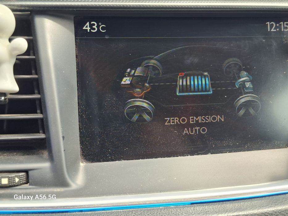 Vând Peugeot 508 hibrid sau schimb  cu rulota  an după 2005