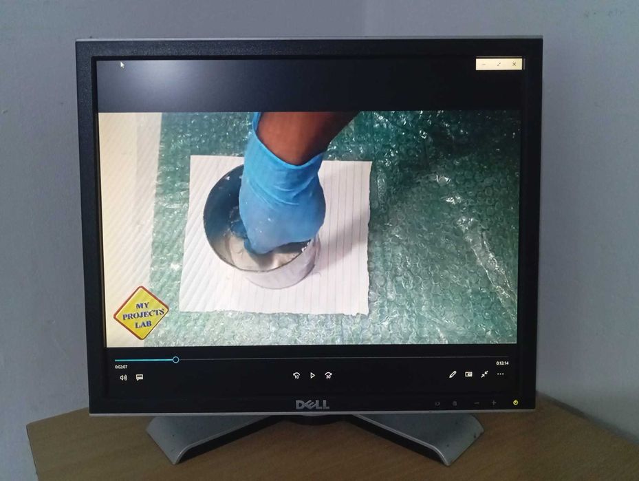Monitor DELL  LCD 19 inchi
