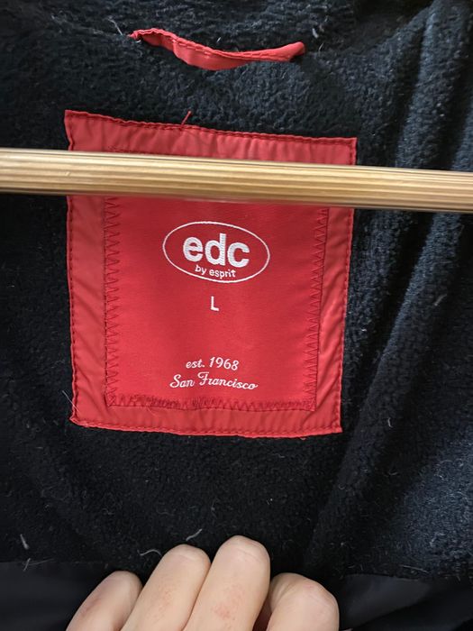 Зимно дамско яке EDC by Esprit с пух