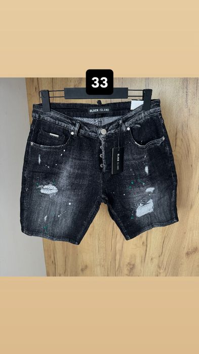 Къси дънки от марките Dsquared2, Black Island и Armani.