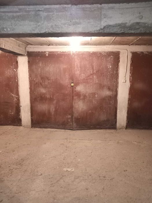 Дава се под наем Гараж / Паркомясто в Пловдив, Младежки Хълм - 20 кв.м за 71.4 € - Снимка #1