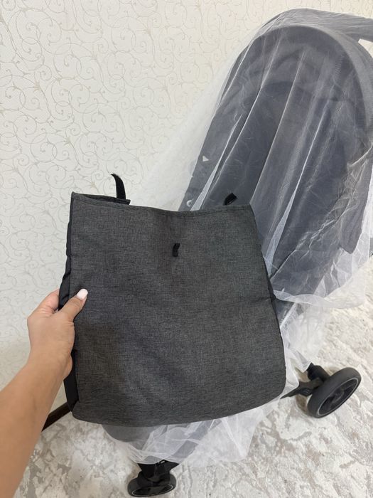 Коляска поогулочная