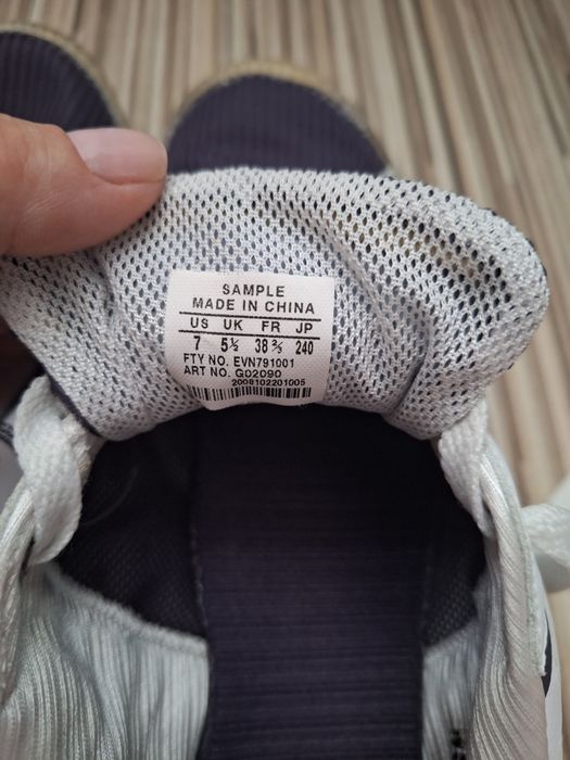Adidași Adidas mărime 38.