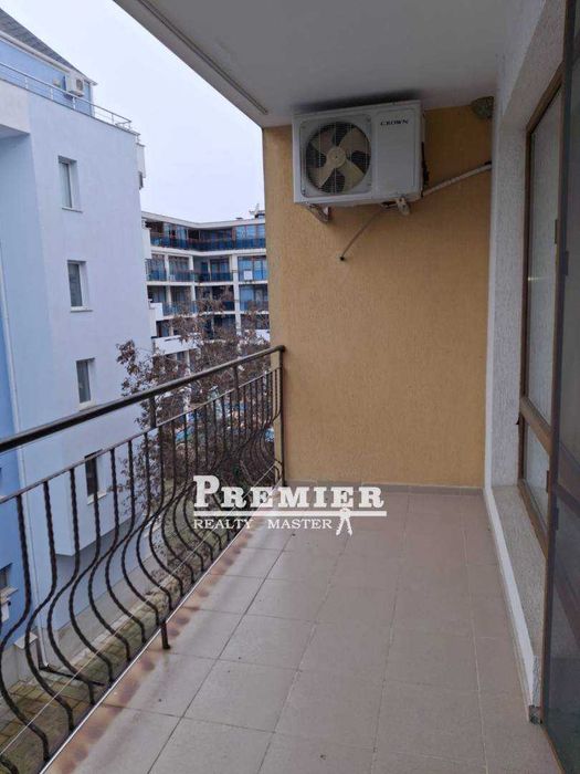 Продава се Едностаен апартамент в к.к. Слънчев бряг - 40 кв.м за 1125 €/кв.м - Снимка #4