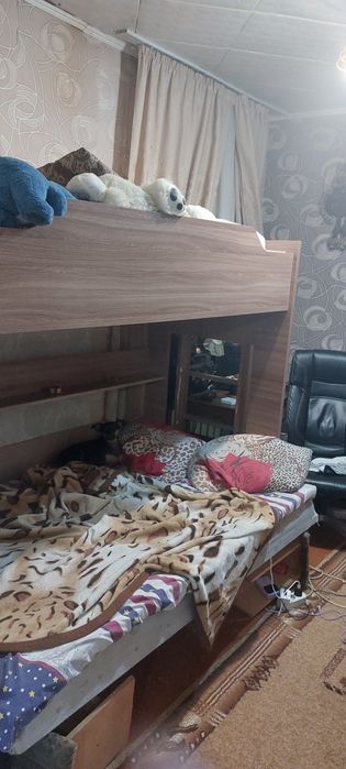 Продам 2х ярусную кровать